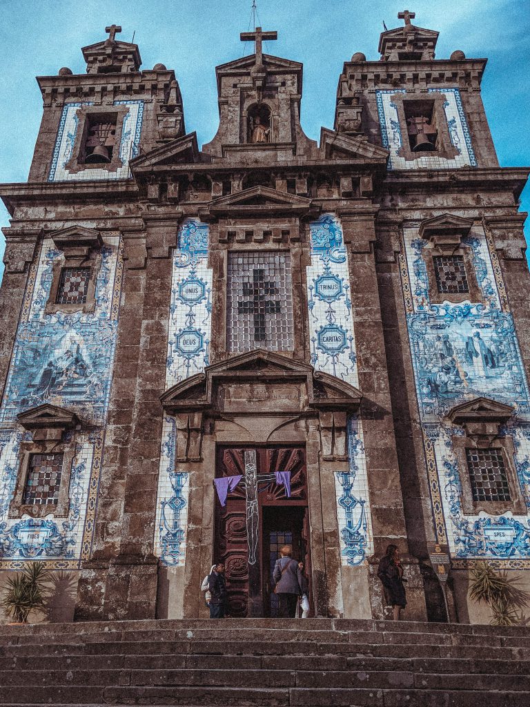 EXPLORING PORTO'S CHARMS: ULTIMATE PORTO TRAVEL GUIDE & BUCKET LIST