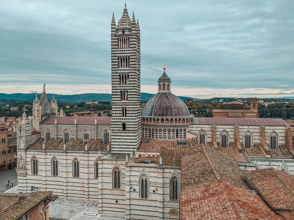 ITINERARIO DE VIAJE EN COCHE POR LA TOSCANA DESDE ROMA O FLORENCIA