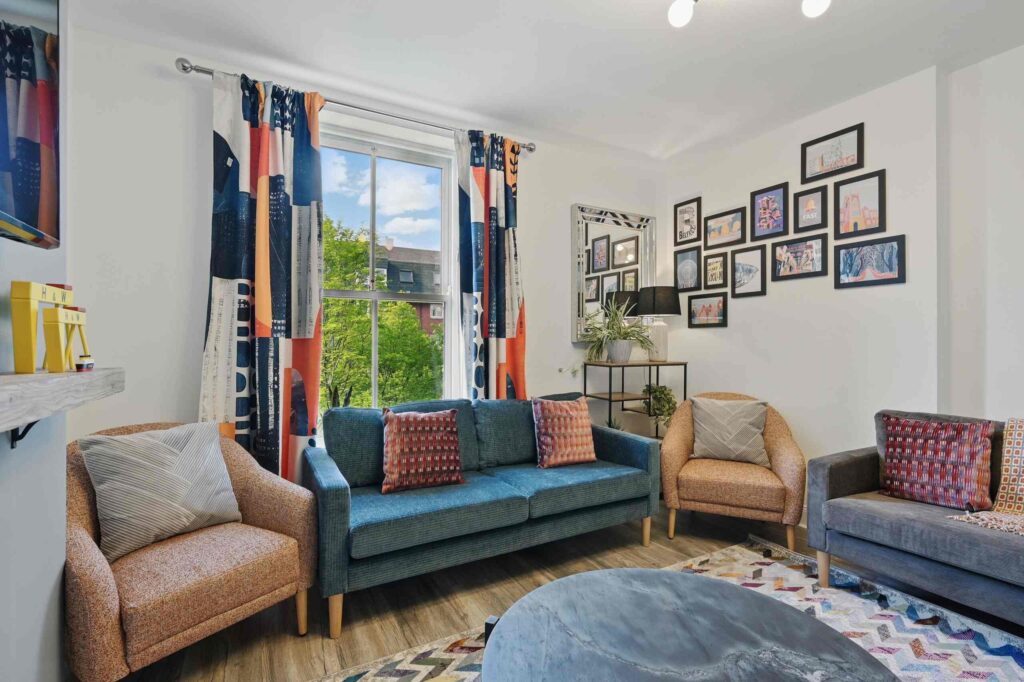 Best Airbnbs in Belfast for Big Groups